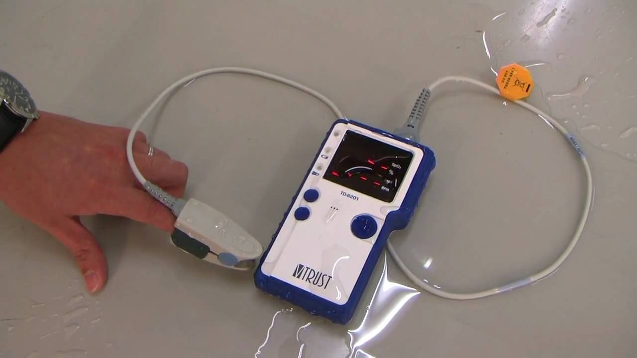 Máy đo nồng độ oxy trong máy cầm tay