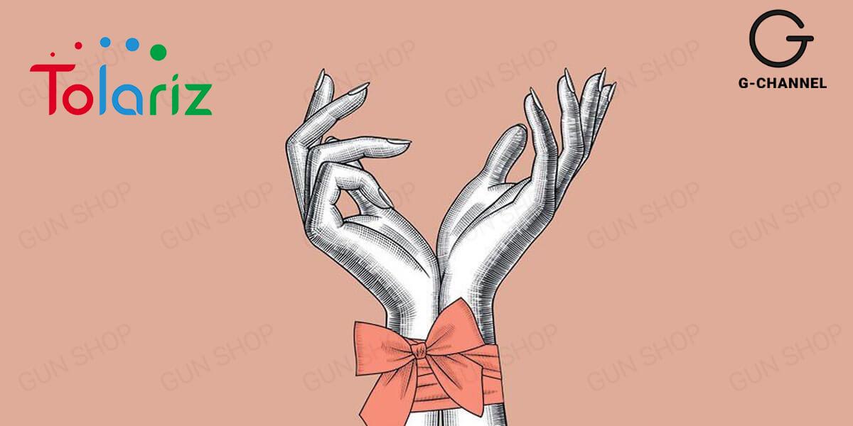 Hướng dẫn cách trói tay người yêu khi BDSM